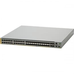 Switch Allied Telesis AT-X930-28GSTX-B05