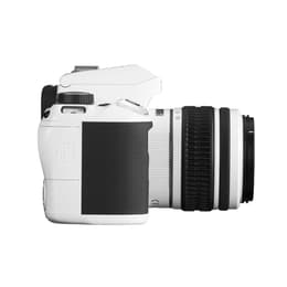 Réflex K-r - Blanco/Negro + Pentax smc DA 18-55mm F3.5-5.6 AL WR f/3.5-5.6