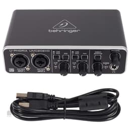 Behringer U-Phoria UMC202HD Accesorios