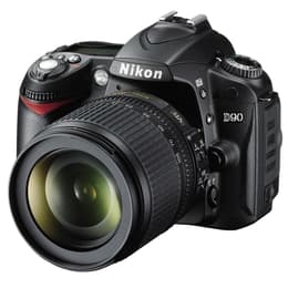 Nikon D90 Schwarz + Nikkor 18-70 mm f/3.5-4.5G DX ED