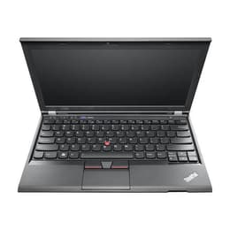 Lenovo ThinkPad X230 12" Core i5 2.6 GHz - SSD 256 GB - 8GB - Teclado Italiano