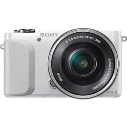 Alpha NEX-3N - Blanco + Sony E 16-50mm f/3.5-5.6 PZ OSS f/3.5-5.6