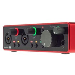 Focusrite Scarlett 2i2 Studio 3rd Gen Accesorios