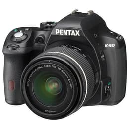 Réflex K-50 - Negro + Tamron smc DA 18-55mm F3.5-5.6 AL WR + AF 18-200mm F/3.5-6.3 XR Di II LD Aspherical (IF) Macro f/3.5-5.6 + f/3.5-6.3