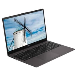 HP 255 G10 15" Ryzen 3 2.4 GHz - SSD 256 GB - 8GB - QWERTY - Italiano