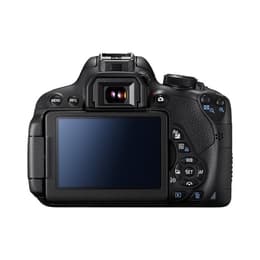 Réflex Canon EOS 700D + Objetivos Canon EF-S 18-55mm f/3.5-5.6 IS STM