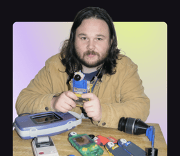 El artista Jim Lockey es un orgulloso coleccionista de cámaras Game Boy y ha filmado un vídeo musical con una.