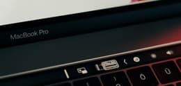 touch bar MacBook Pro