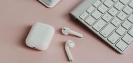 C mo conectar tus AirPods iPhone Mac PC Android Back Market
