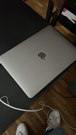 MacBook Air 13