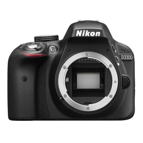 Nikon D3300 + Nikon AF-S DX Nikkor 18-55mm f/3,5-5,6G VR II